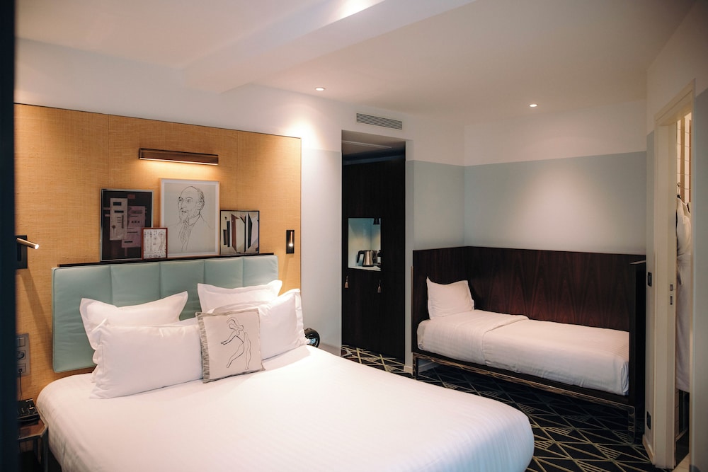 Hotel Eiffel Blomet 21/68