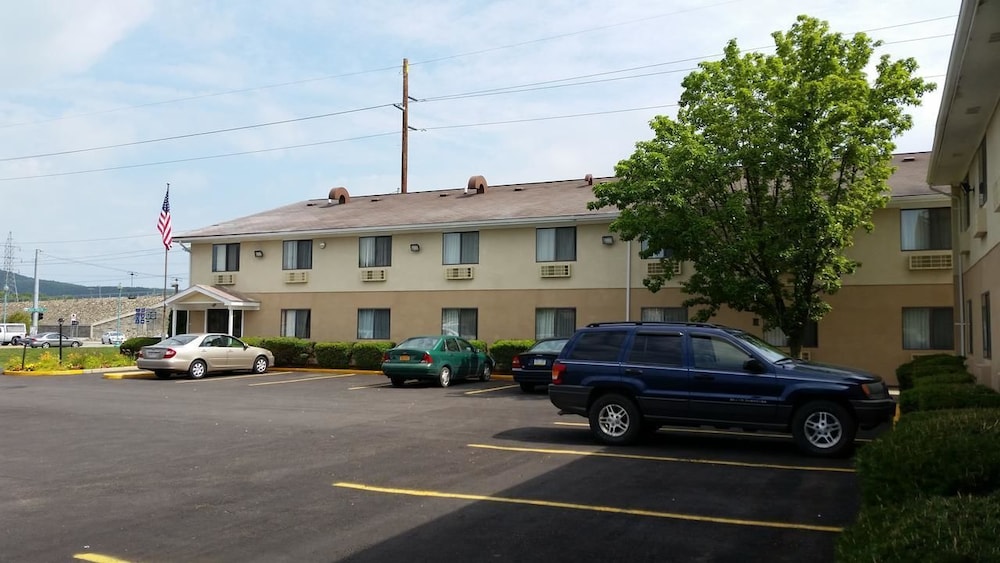 Corning Inn 38/48