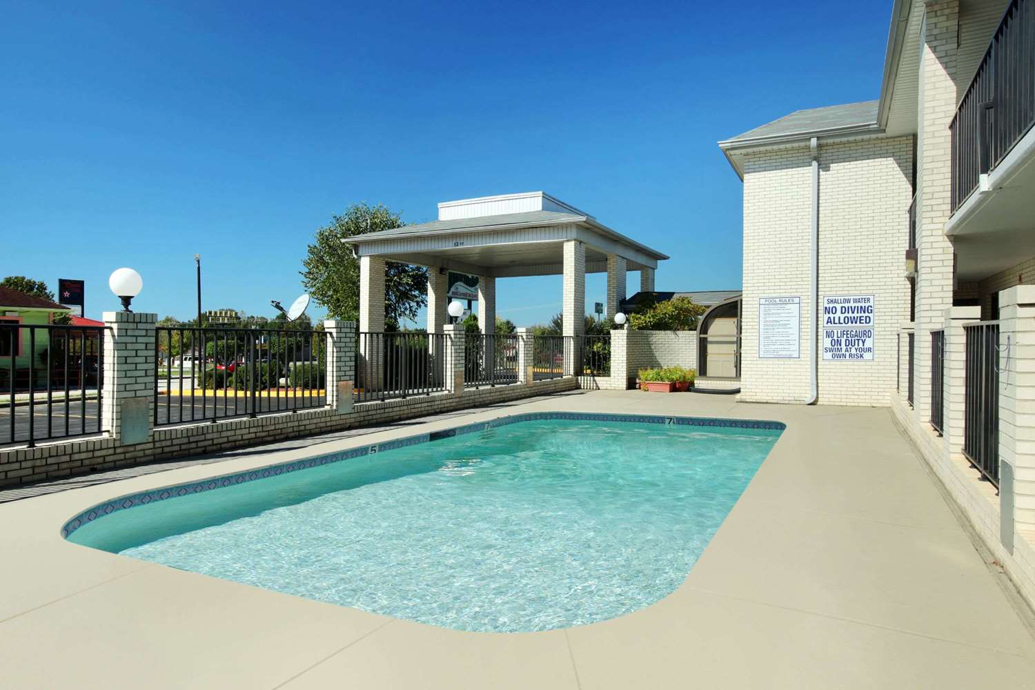Super 8 By Wyndham Lancaster 7/8