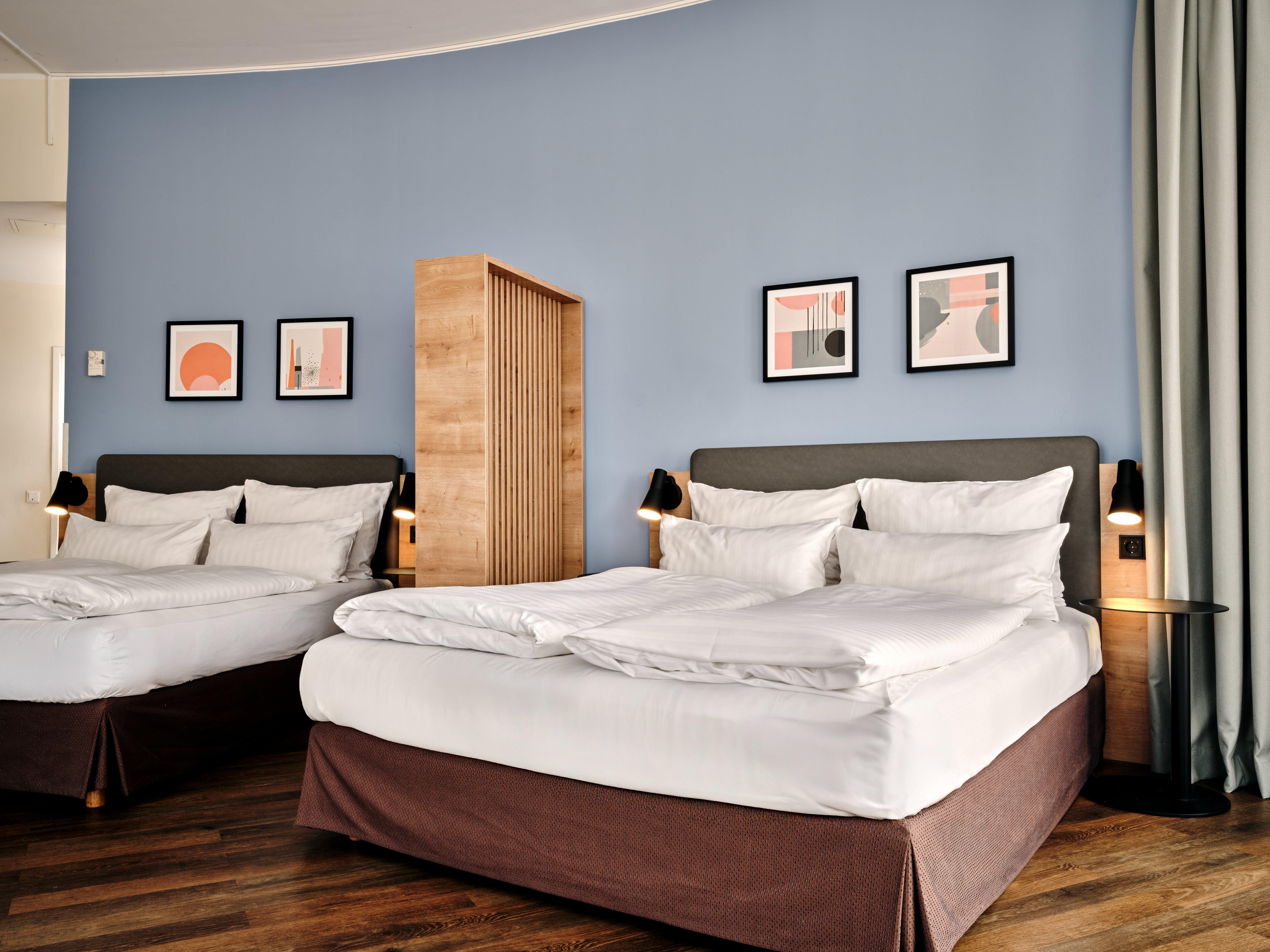 Premium, Family, 2 Queen Beds