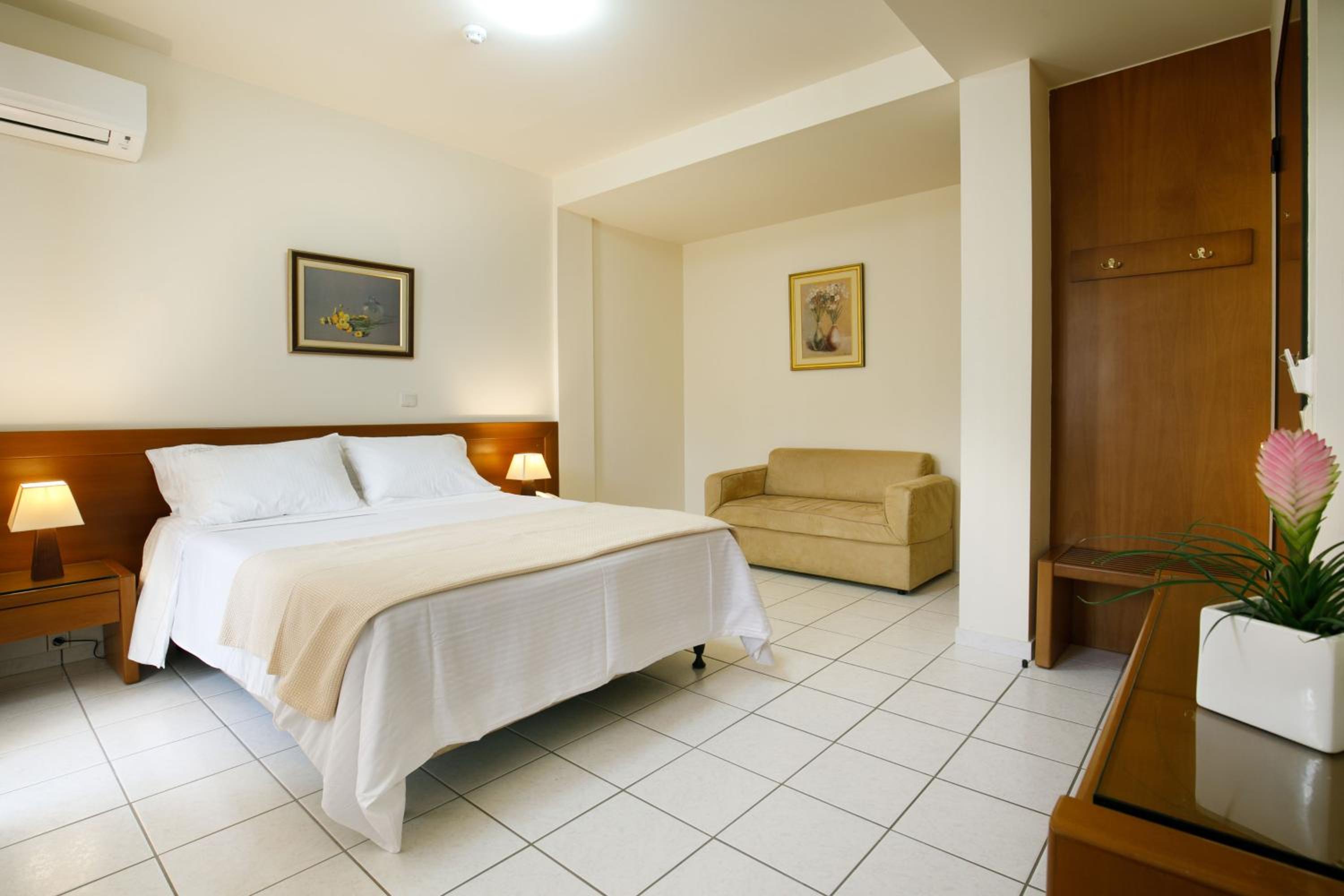 Athina 7/40