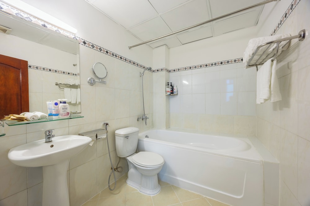 A25 Hotel - 251 Hai Ba Trung HCM 62/63