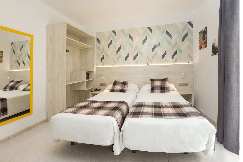 Hotel Vibra Lei Ibiza 9/40