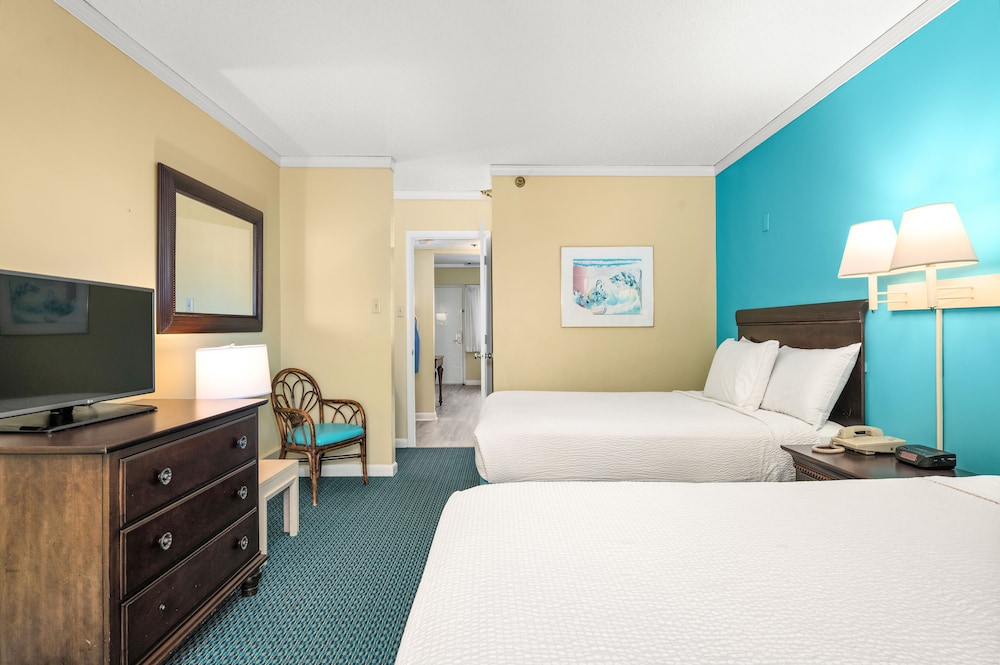 SUITE, QUEEN BED, NO BALCONY