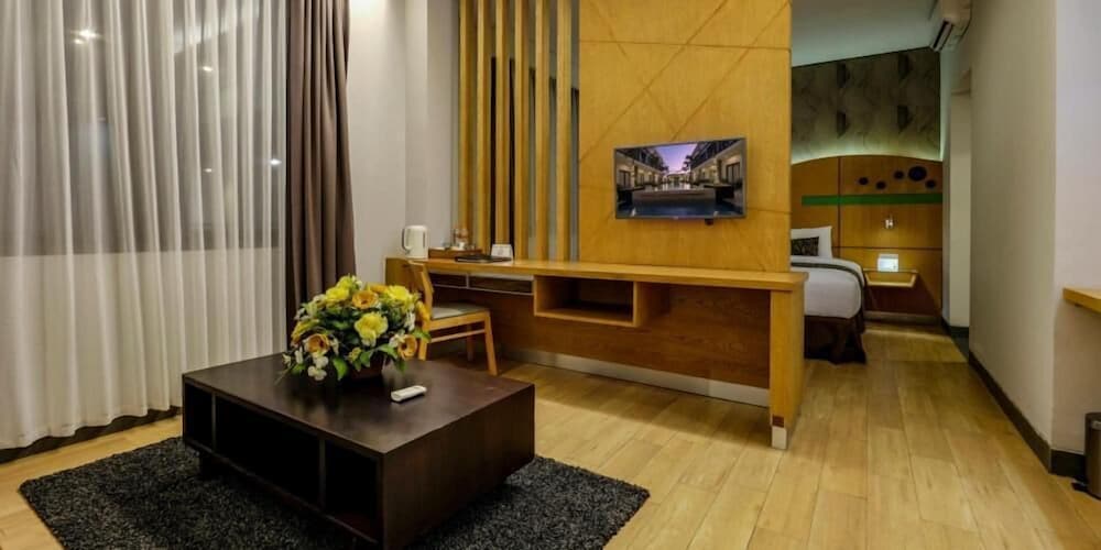 ILLIRA Lite Hotel Praya 10/59