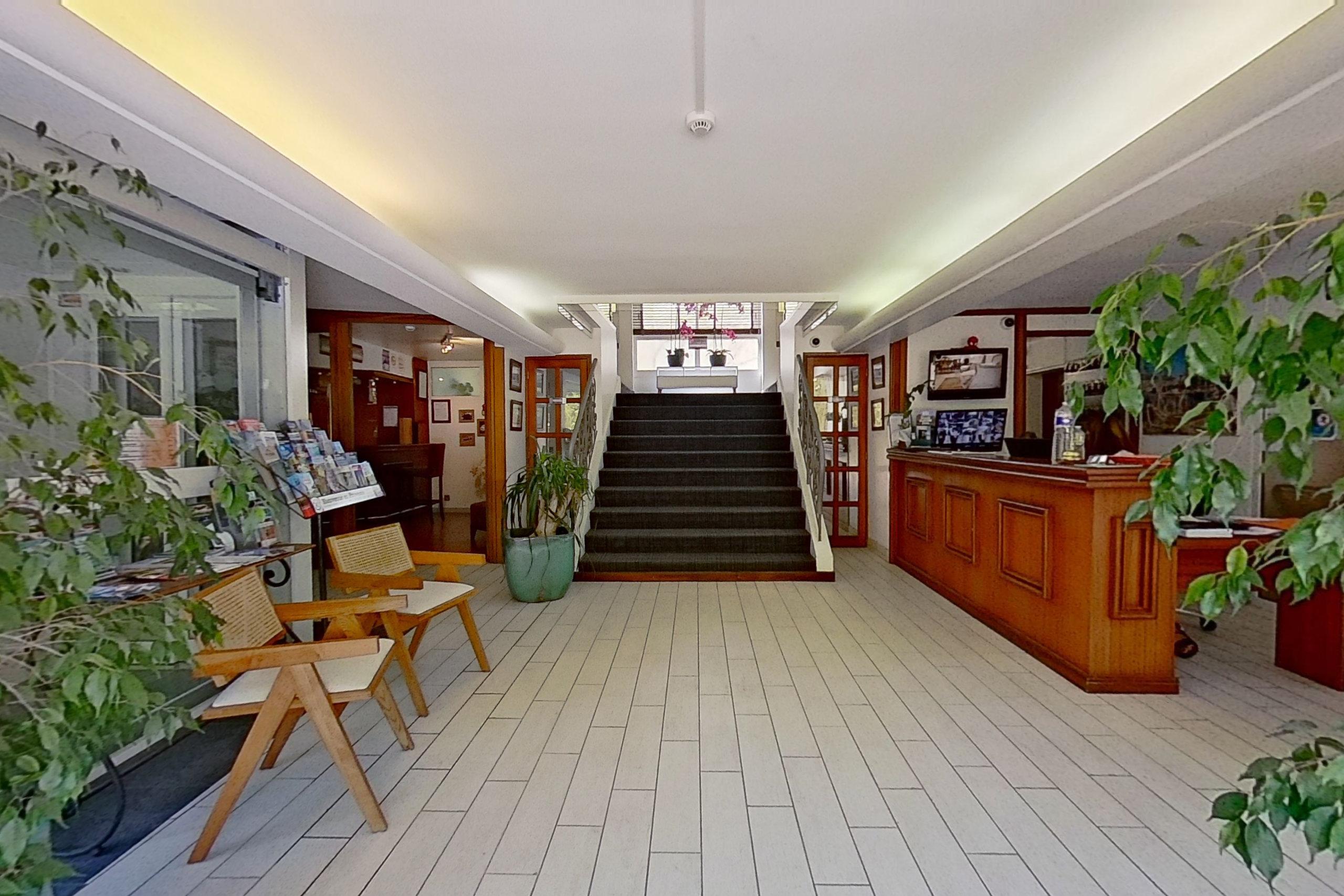 HOTEL PLAGE SAINT JEAN 23/30