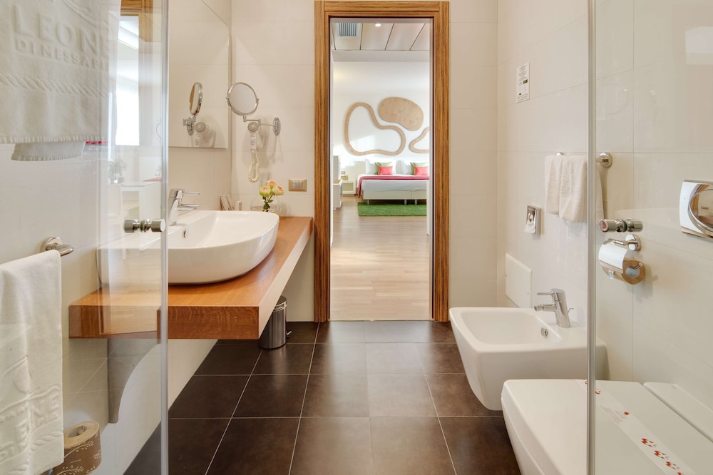 Best Western Plus Leone Di Messapia Hotel Confer 5/51