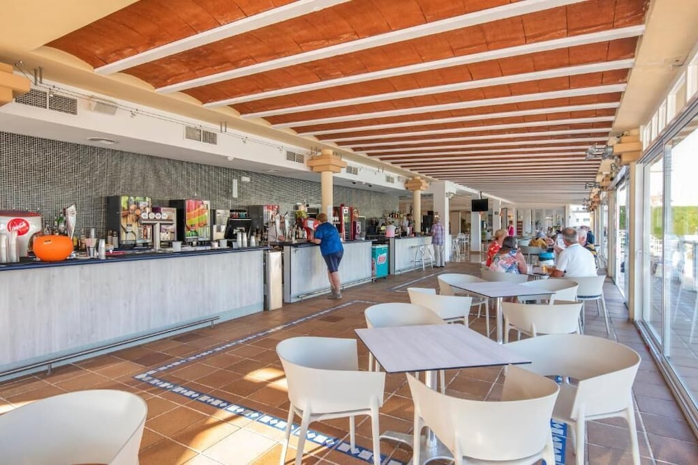Caribe Hotel 47/61