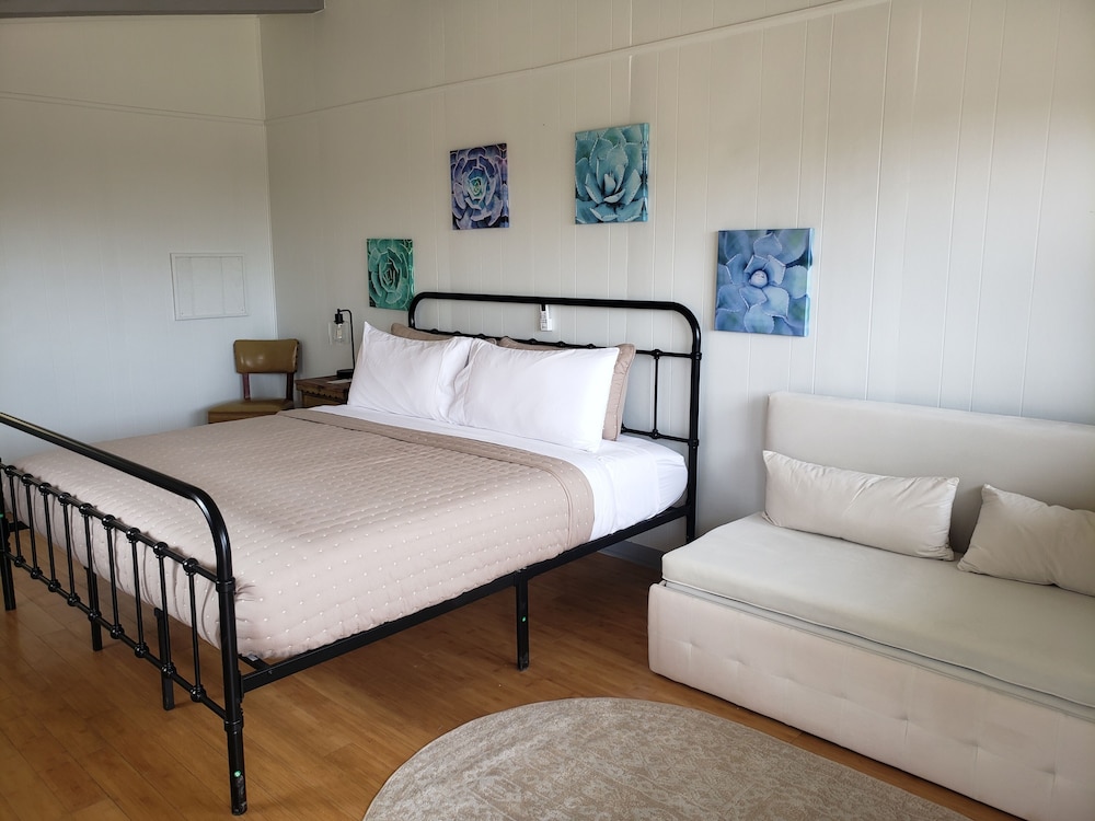 Terlingua Ranch Lodge 20/64