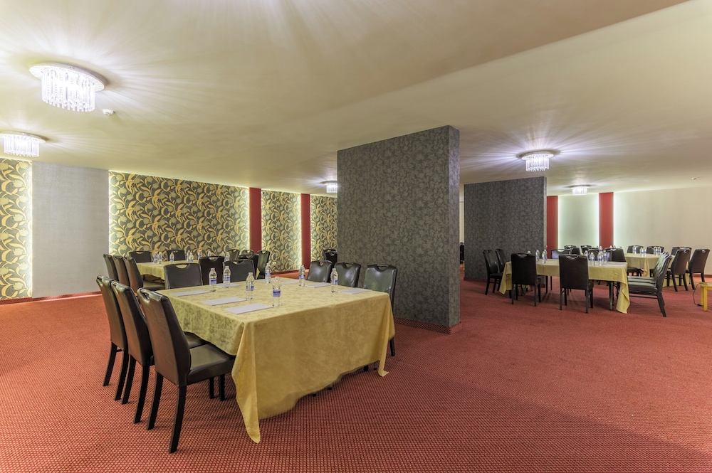 Al Murjan Palace Hotel, Jounieh 40/77
