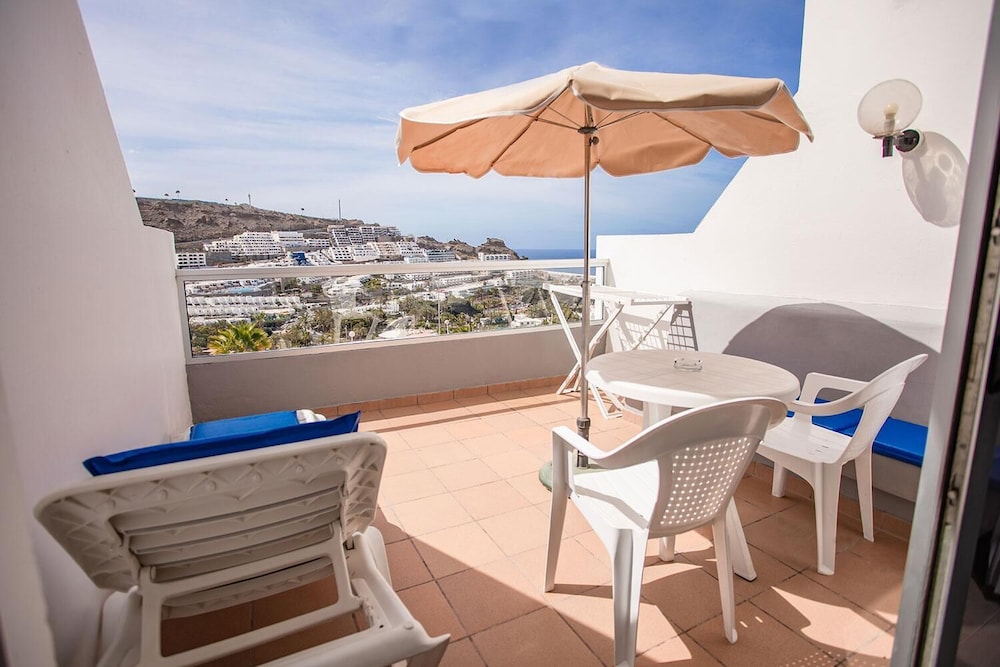 Servatur Montebello Apartments 55/73