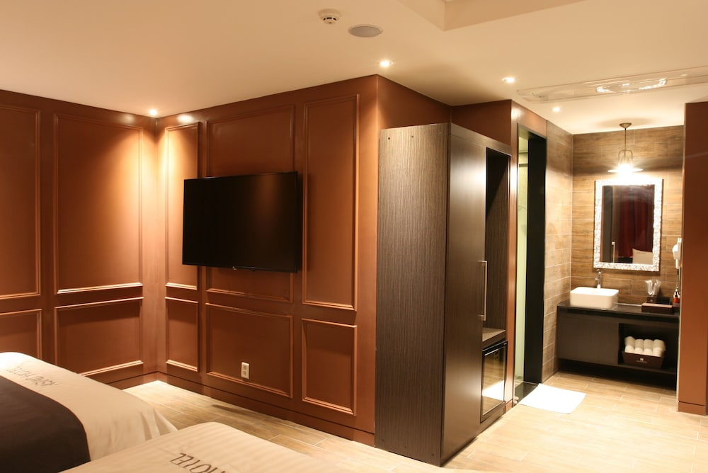 Hotel Asiad 26/32