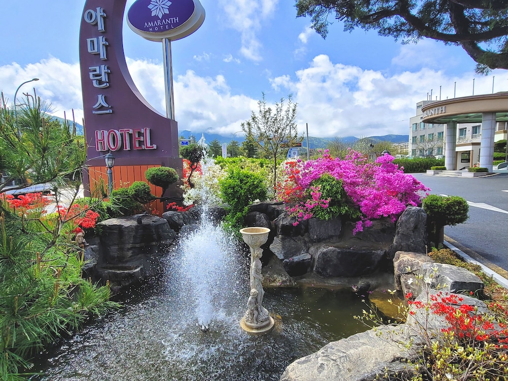 Hotel Amaranth 41/45