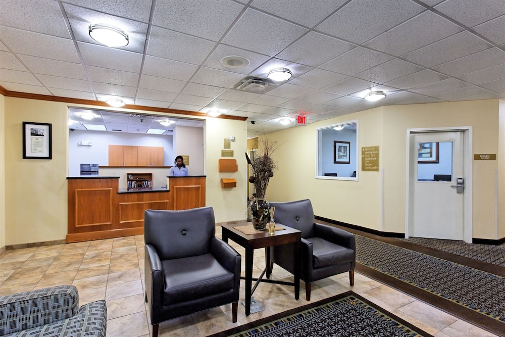 Candlewood Suites Tuscaloosa 46/77