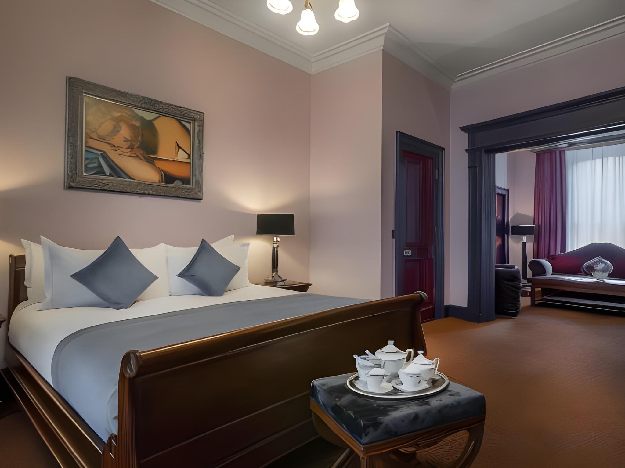 Suite Georgian