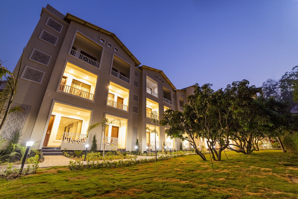 La Savanna Resort Dhiruli in RAMNAGAR