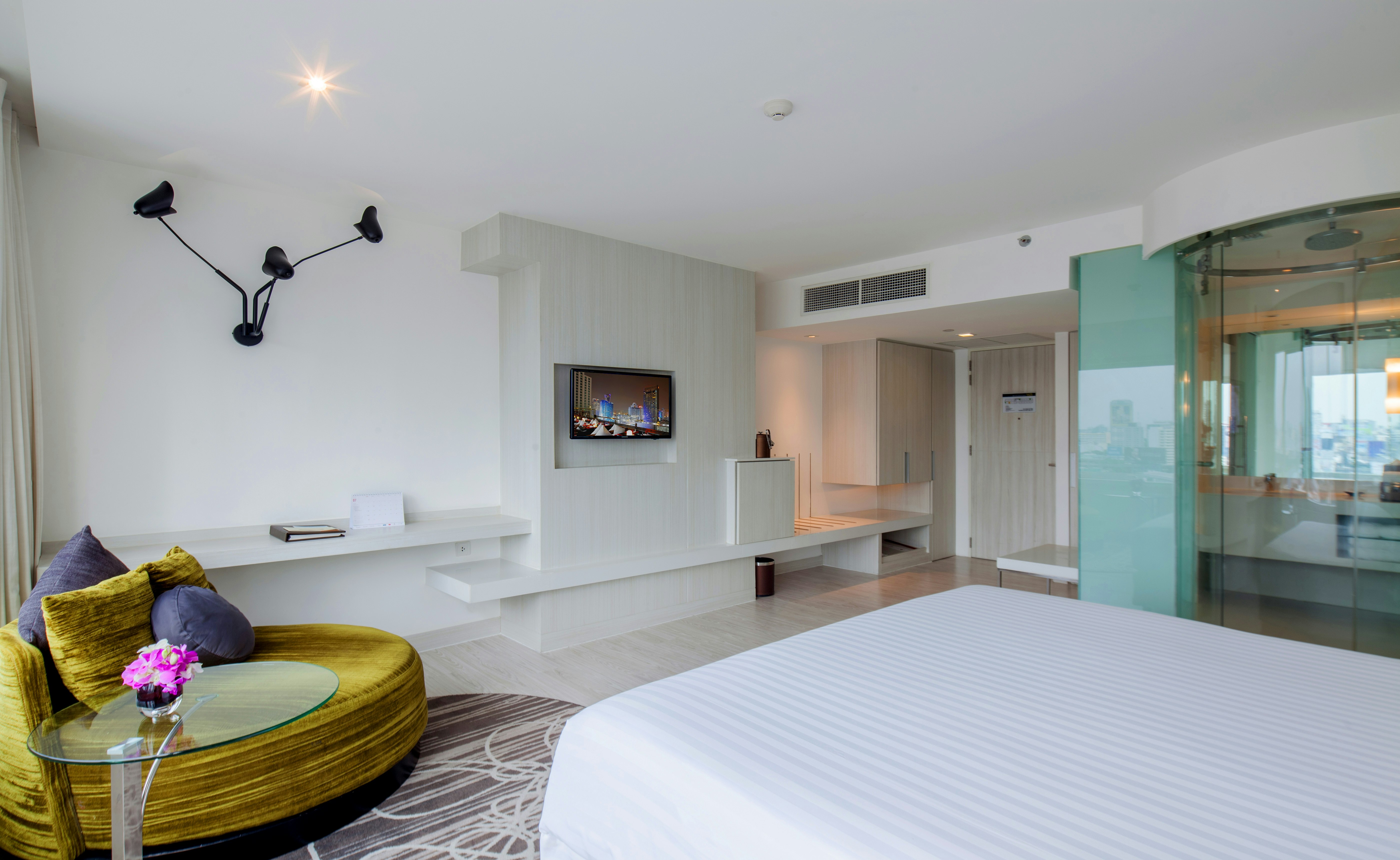 Centara Watergate Pavilion Hotel Bangkok 22/87