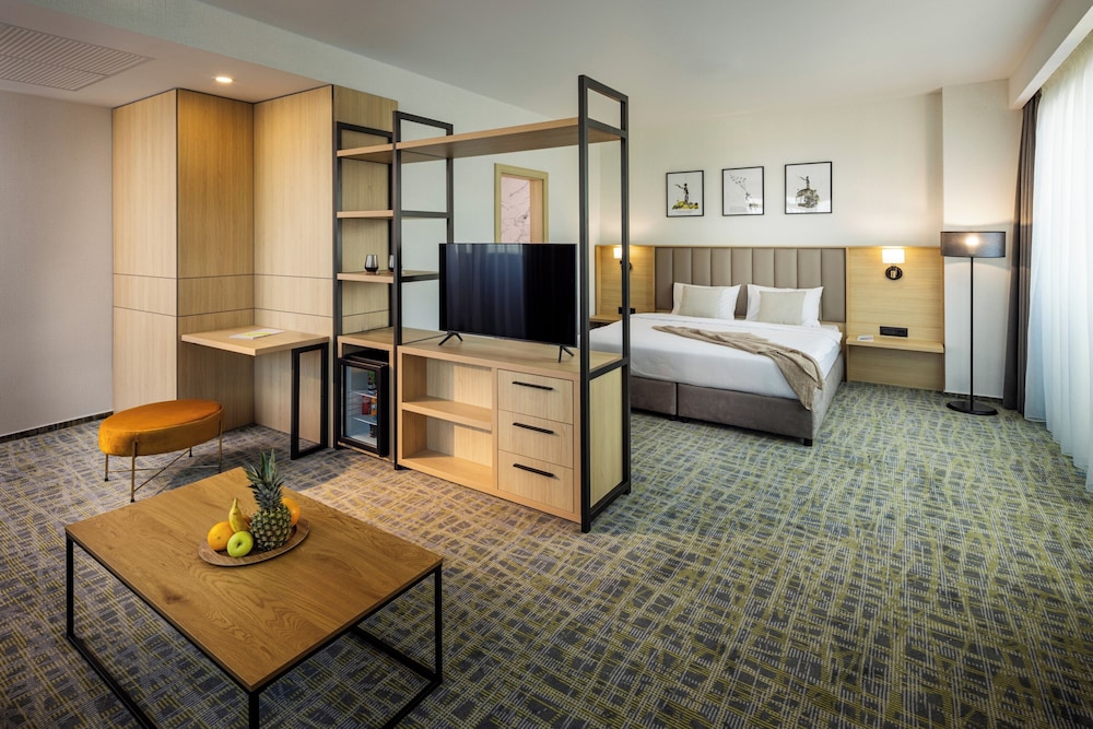 B1 City Hotel 28/49