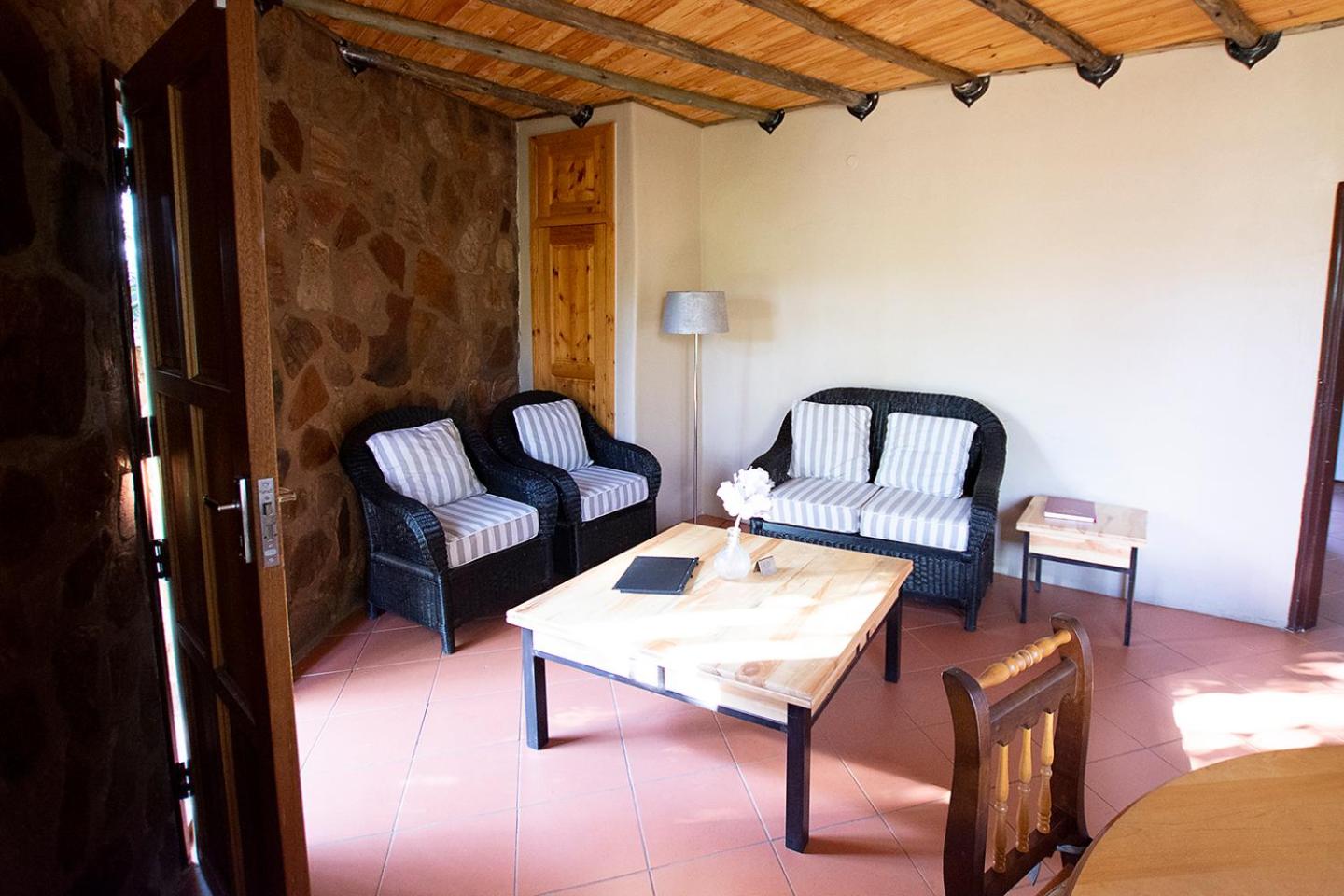 Milorho Lodge 23/50