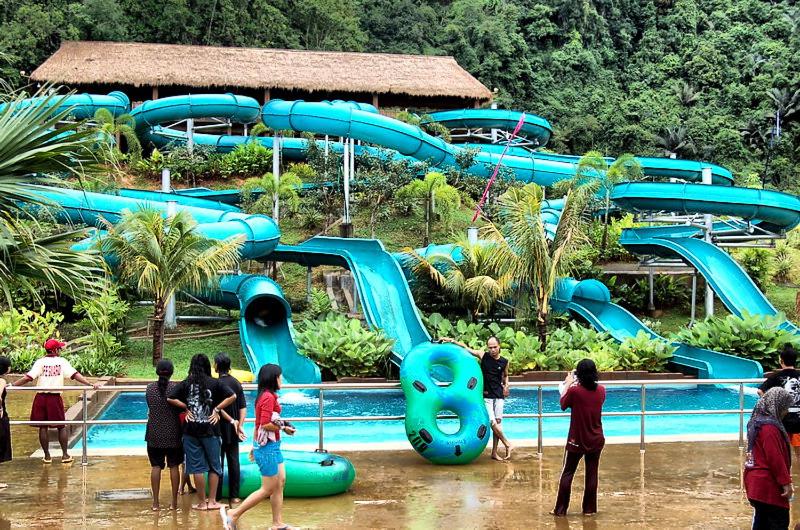The Regency Garden Hotel 42/50