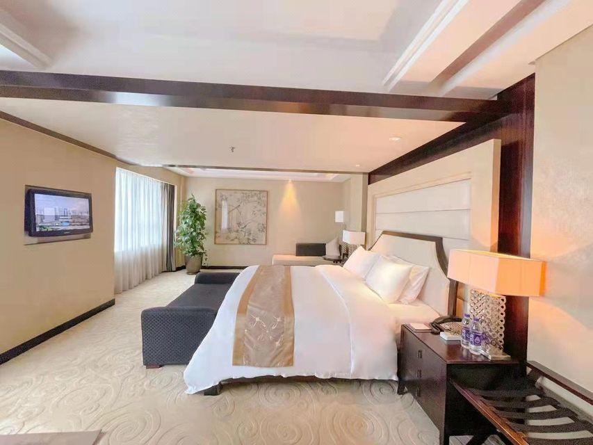 Presidential, Suite