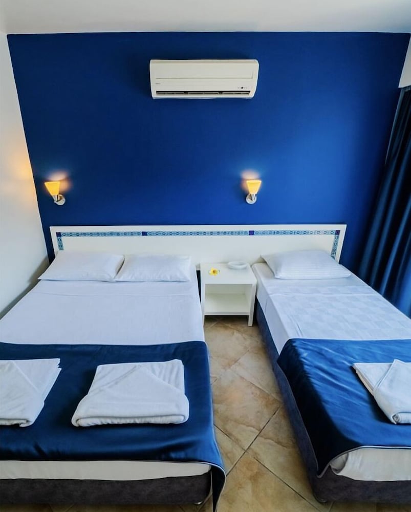 Verde Hotel Adult Only +16 13/24