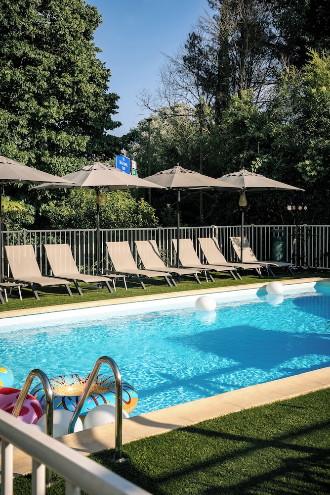 Novotel Beaumanoir 39/73