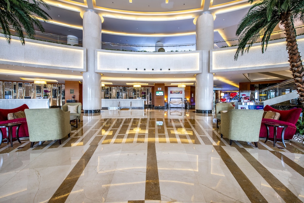 Crowne Plaza Tianjin Binhai Center 13/64