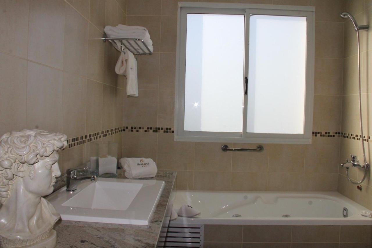 Hostal Del Sol 53/55