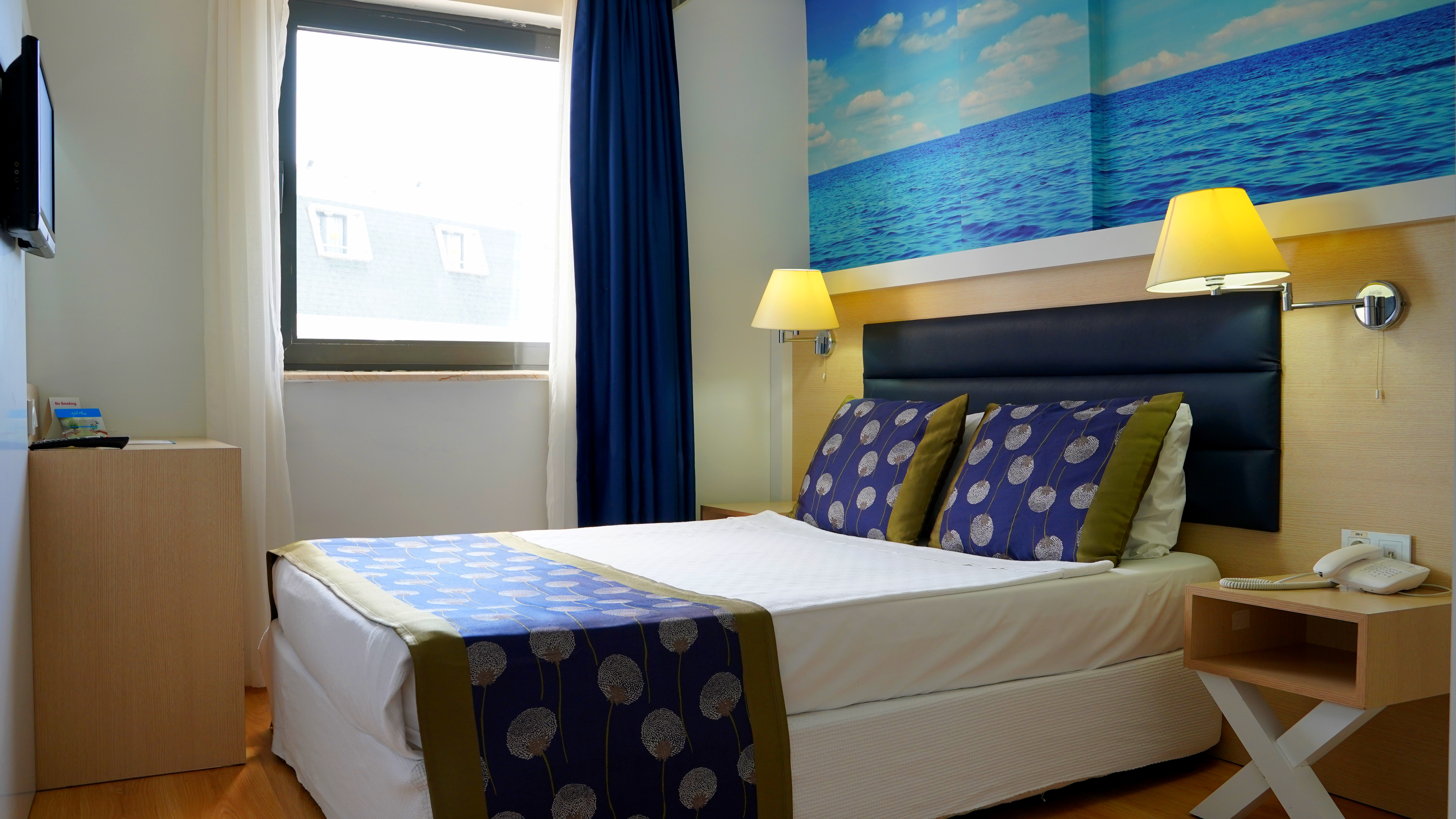 غرفة اقتصادية، Club Aqua Plaza Hotel 2/2