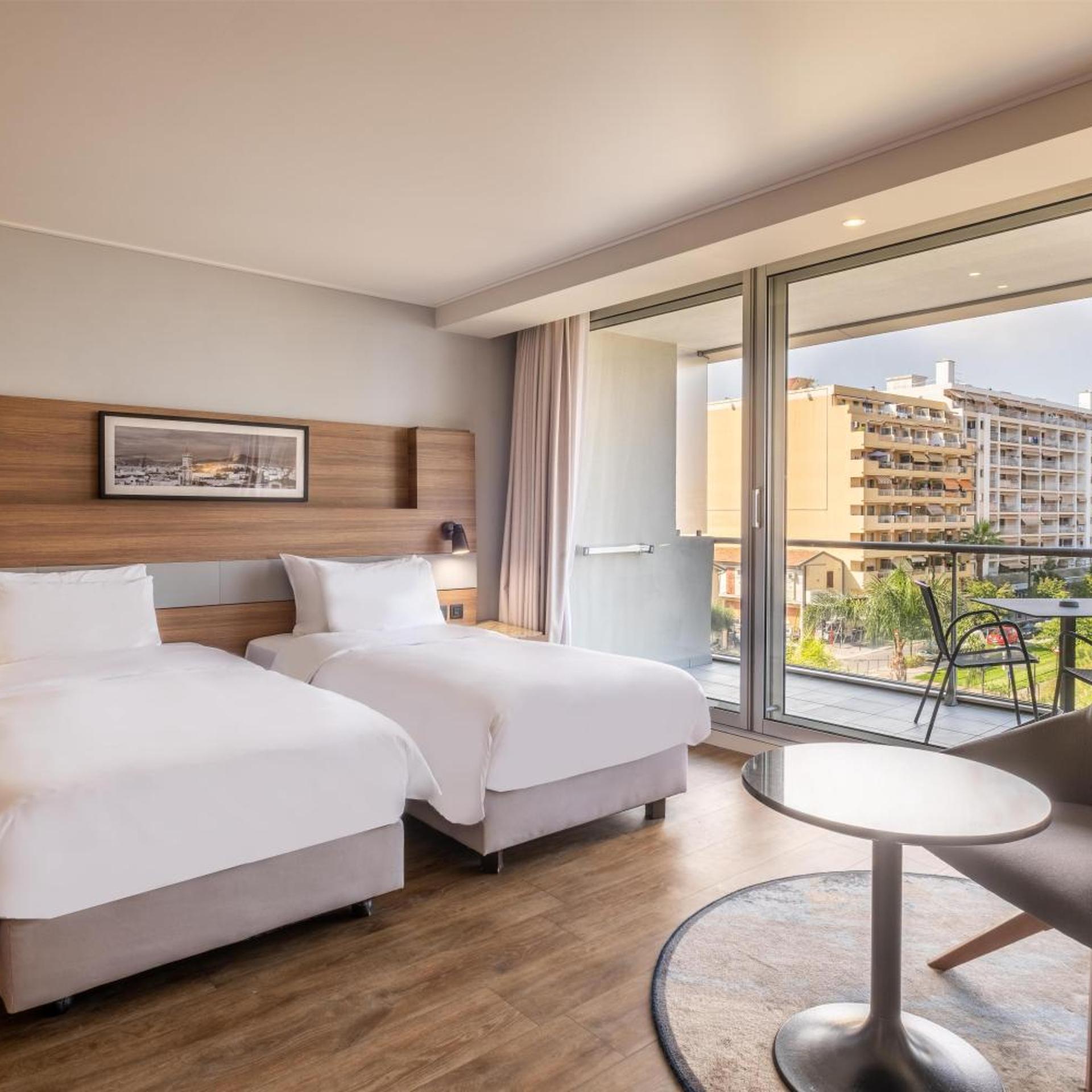 Superior, Bay View, Terrace، RADISSON BLU NICE 2/3