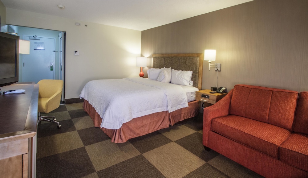 Hampton Inn South Haven 16/44