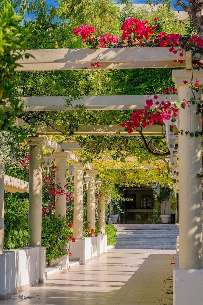 Filerimos Village Hotel 40/50
