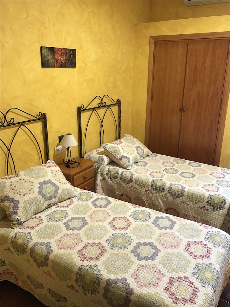 Hostal Restaurante El Mero 15/34
