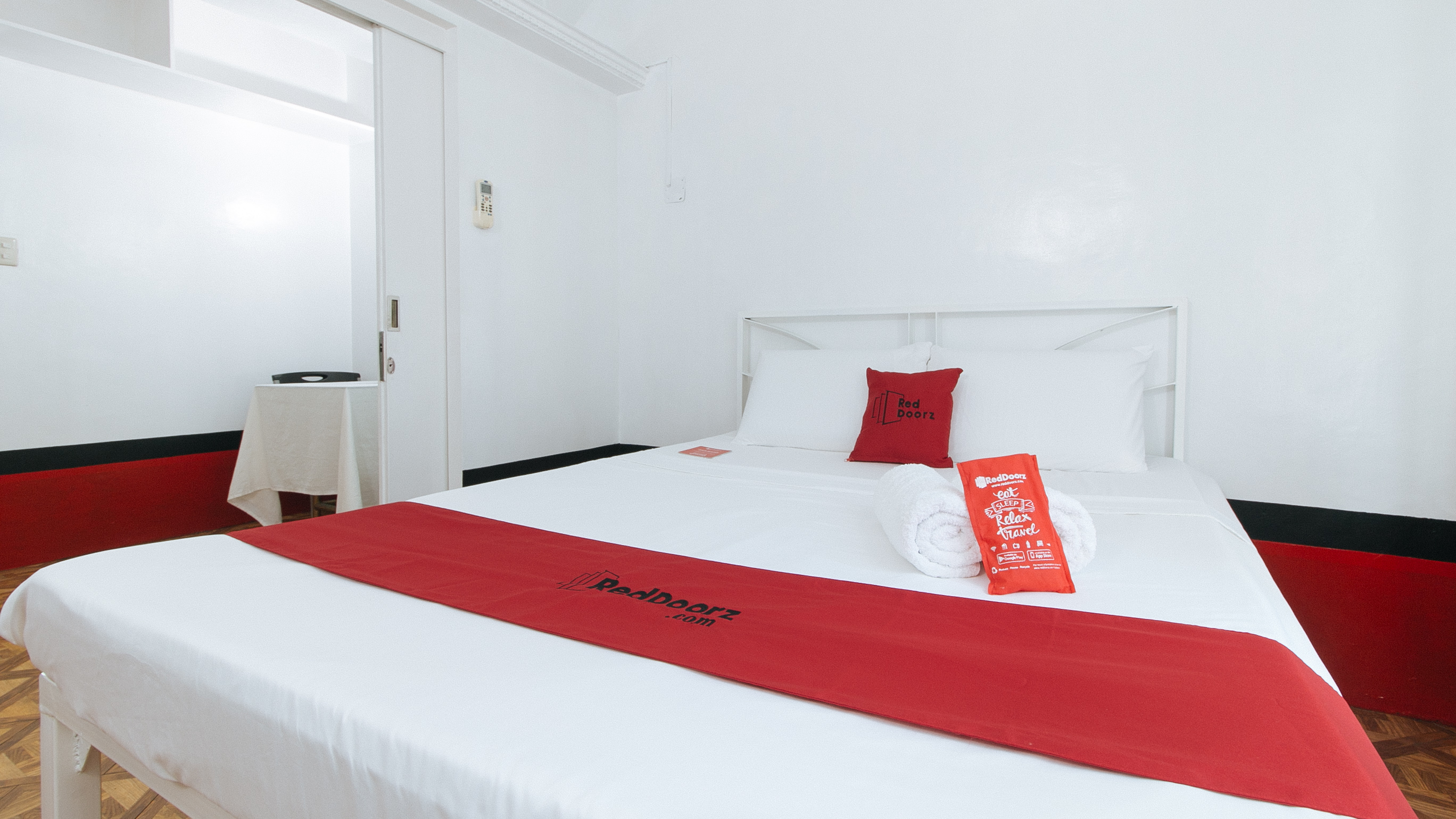 RedDoorz @ The Providence Tower 15/50