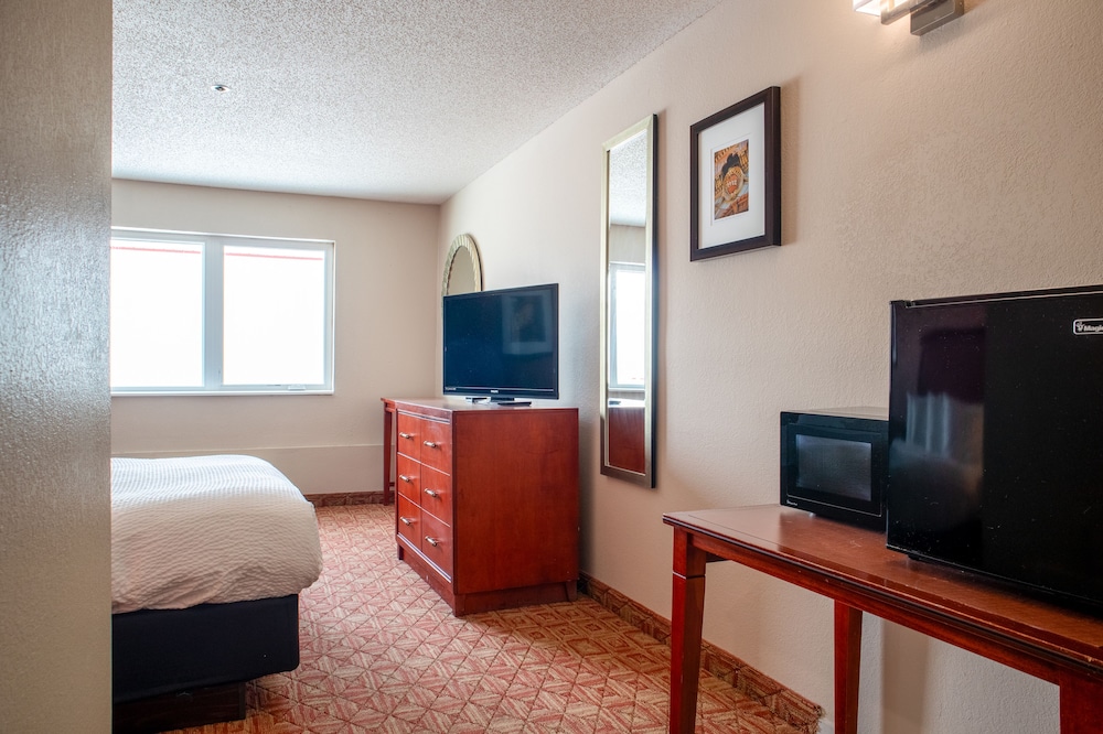 North Country Inn & Suite 27/44