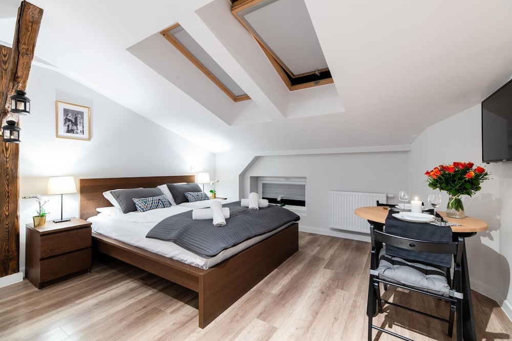 Aparthotel Dietla 99 7/50