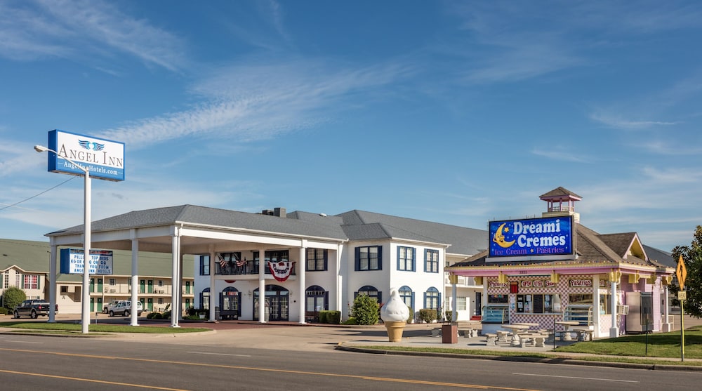 Angel Inn Near IMAX, a Travelodge by Wyndham 5/50