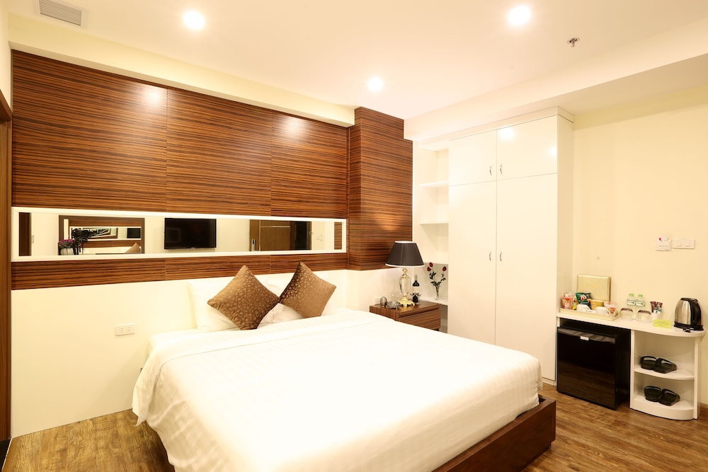 Au Viet Hotel 13/52