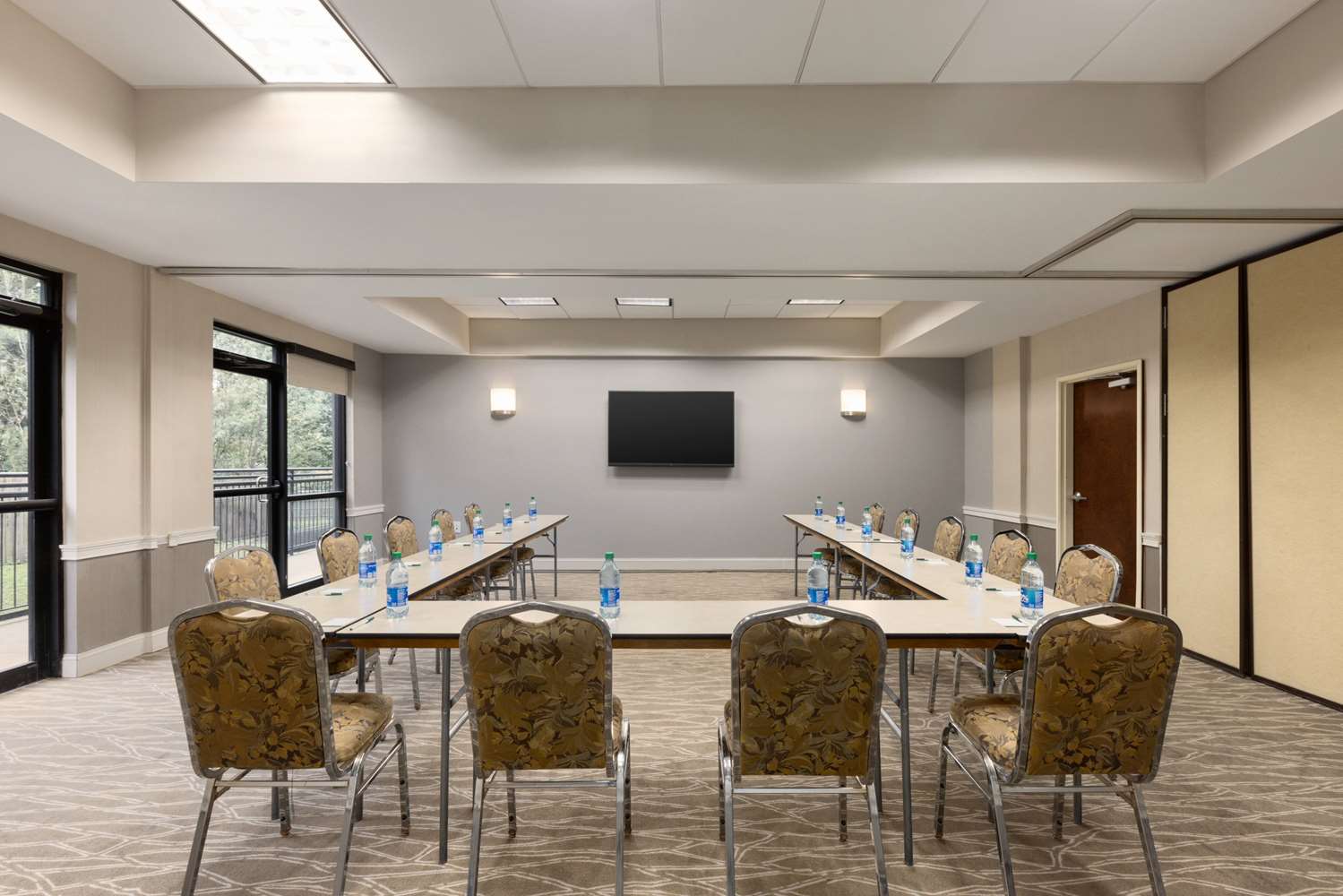 La Quinta Inn & Suites by Wyndham Newark - Elkton 11/14