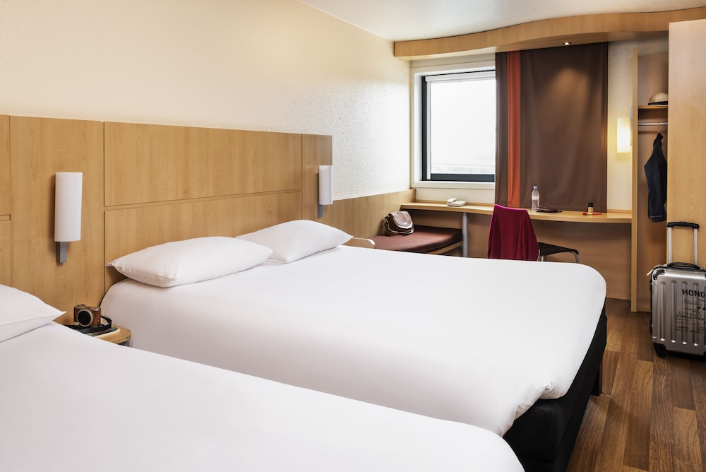 Ibis Macon Sud 13/68