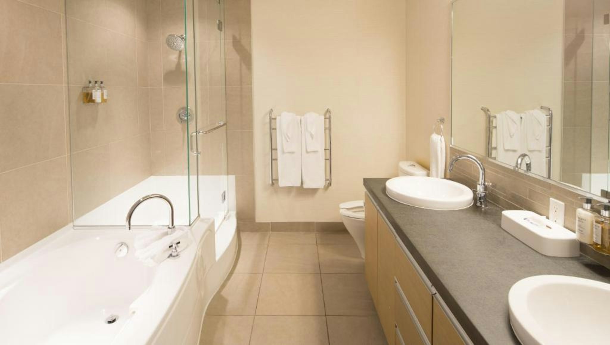 Sidney Pier Hotel & Spa 19/20