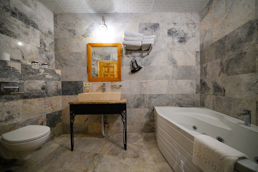 Cave Hotel Saksagan 48/48