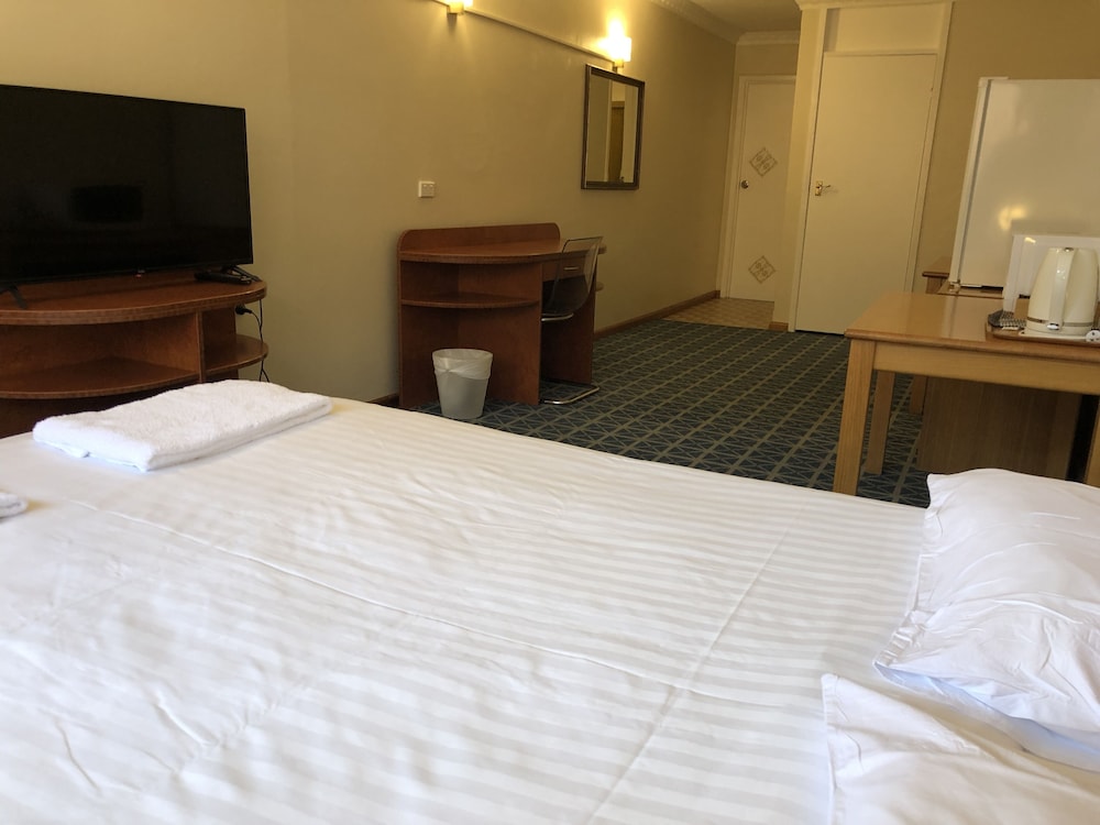 Canberra Lyneham Motor Inn 14/48
