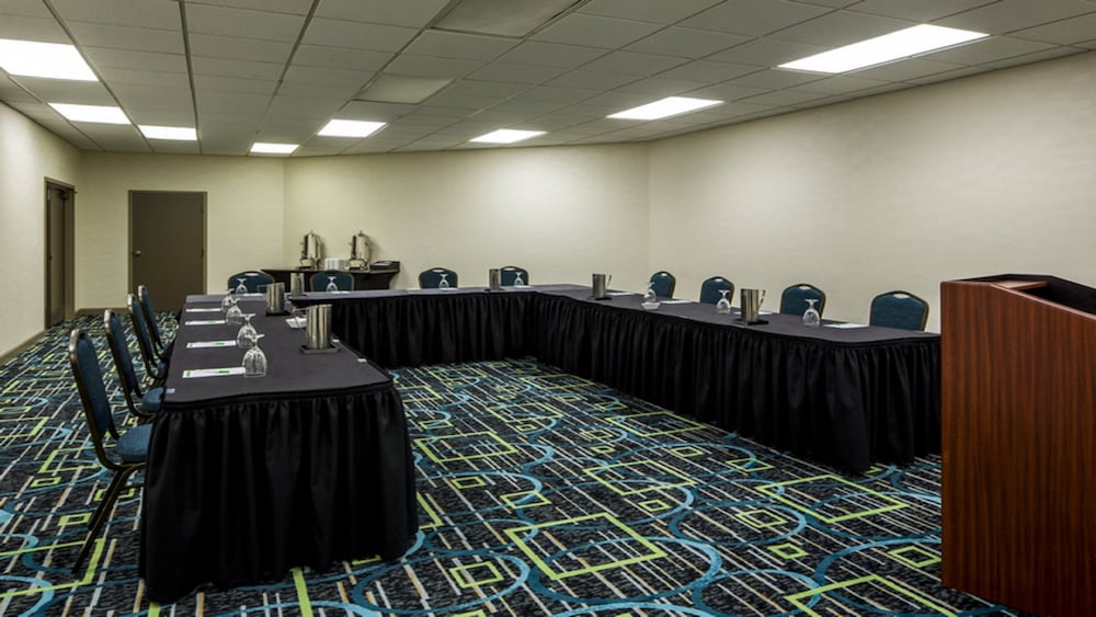 Delta Hotels by Marriott West Palm Beach 23/27