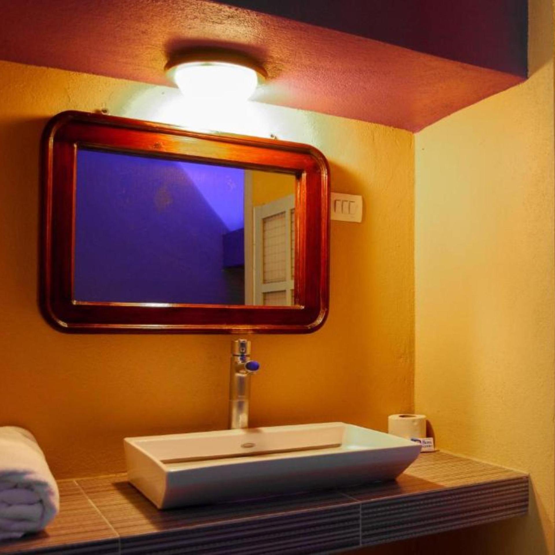 OYO Hotel Oasis, Monterrey 32/33