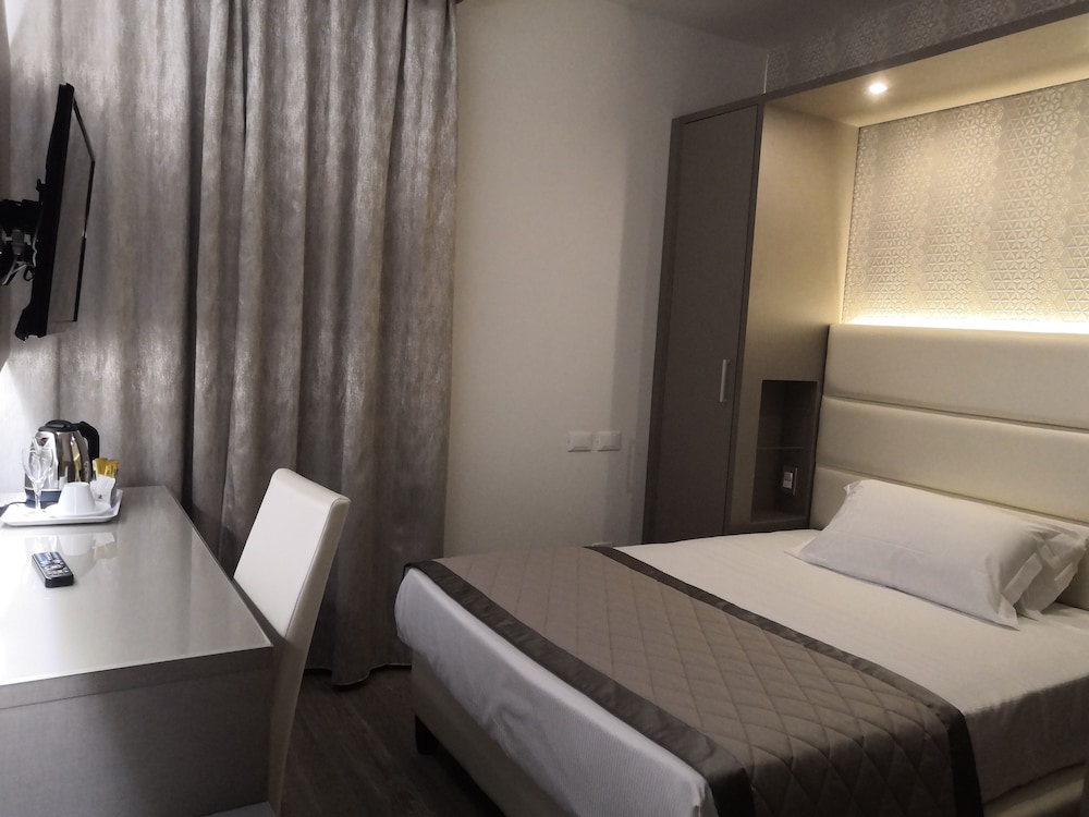 Hotel Principe Modena 13/63
