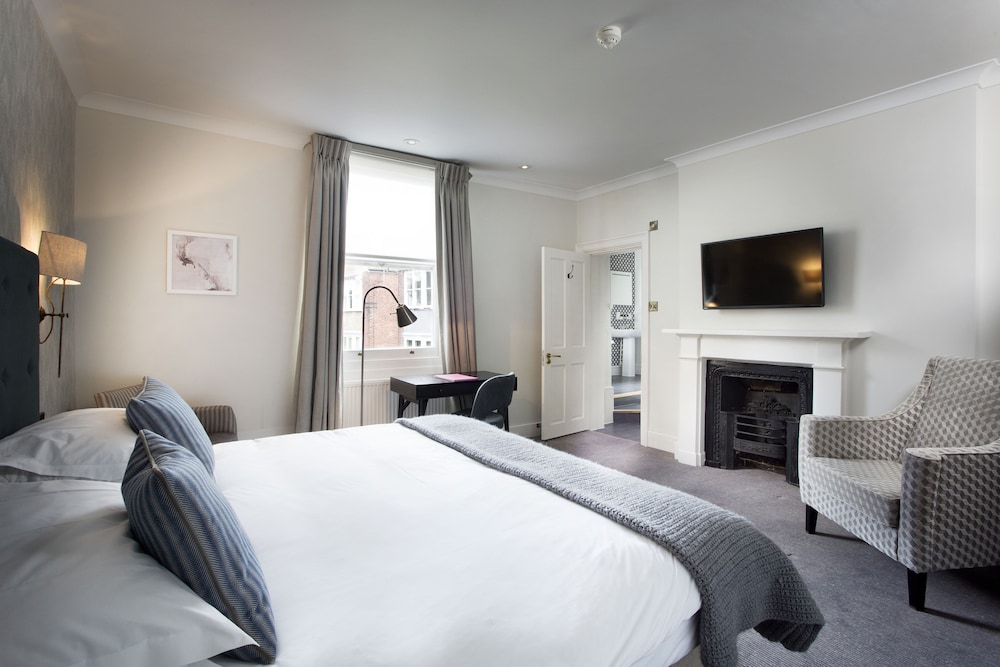 Royal Wells Hotel 20/71