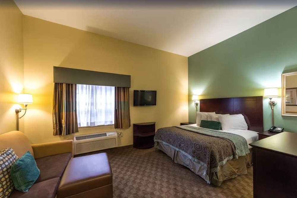 Crestwood Suites Lakeland 20/63
