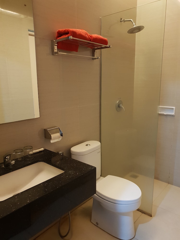 Scarlet Kebon Kawung Hotel 16/71